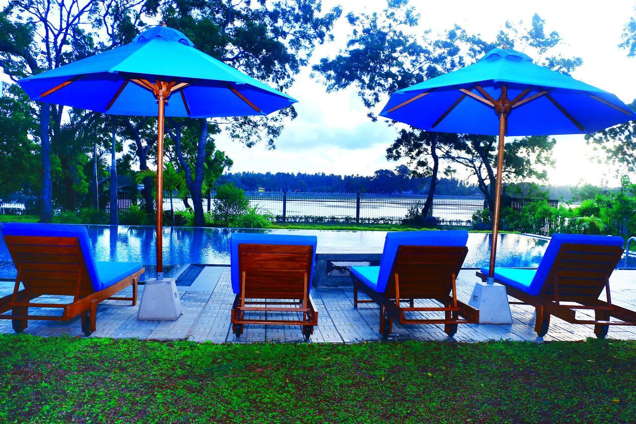 Diya Dahara Lake Resort Yala Dış mekan fotoğraf