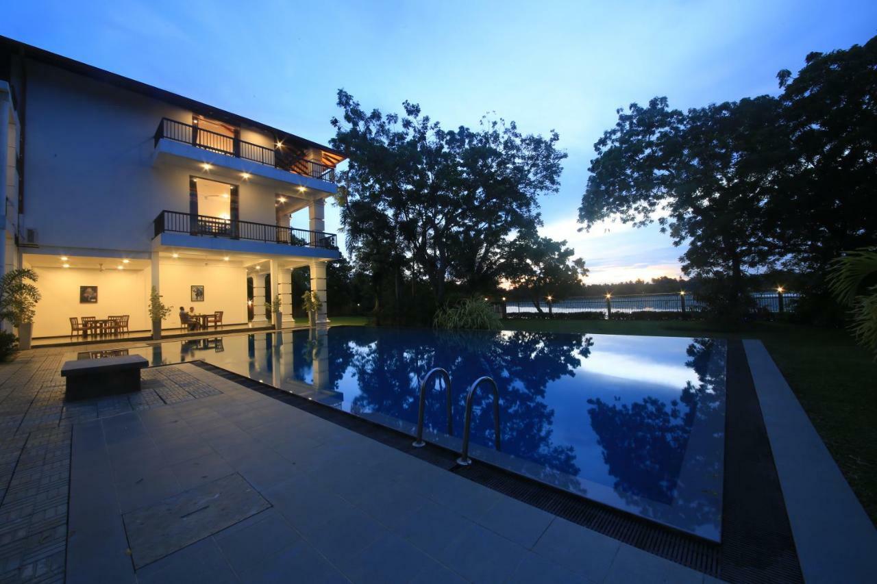 Diya Dahara Lake Resort Yala Dış mekan fotoğraf